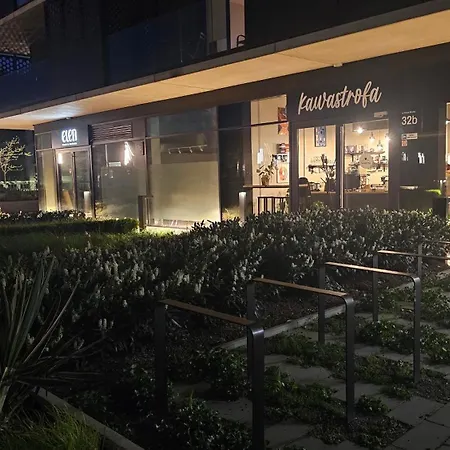 Nad Rzeka 72, Rynek 500 M Apartman *